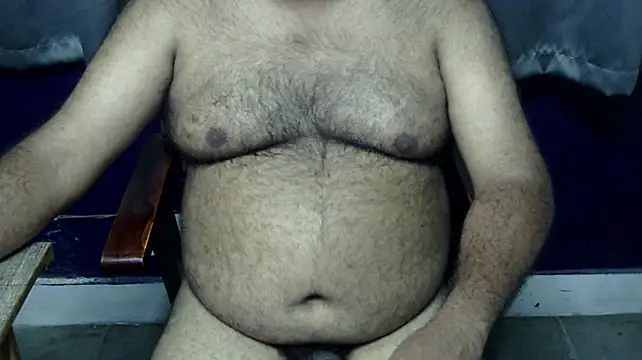 hairysubcub_70 live cam on StripChat