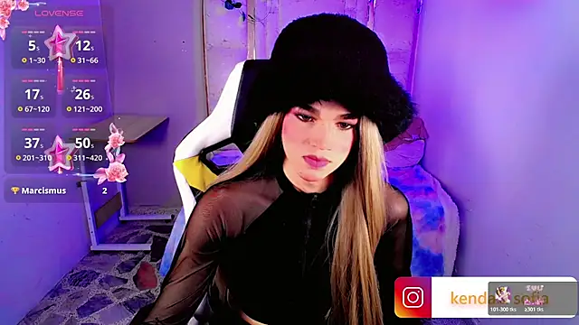 Sophiaa_doll_ webcam