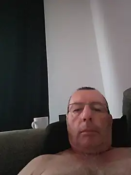 omene8 webcam