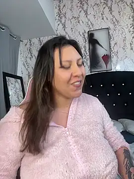 Larissa_Antonella webcam