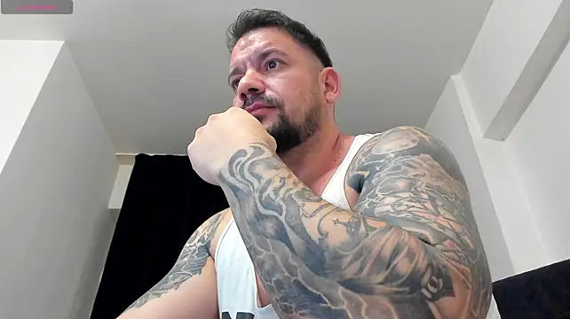 musclemonster31 webcam
