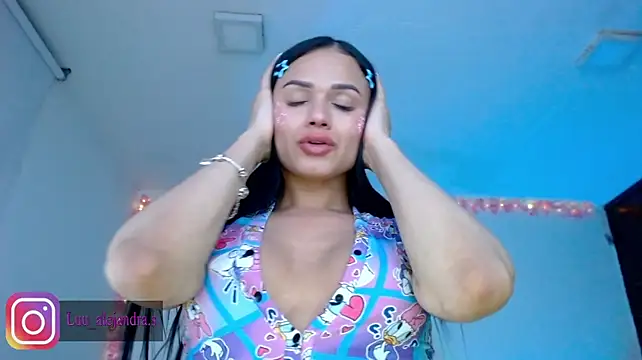 alee_lenoxx webcam