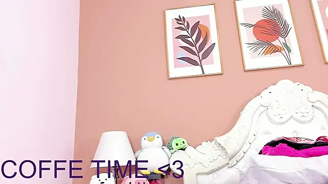 AlanaJones1 webcam