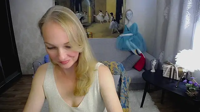 Alana_Solara