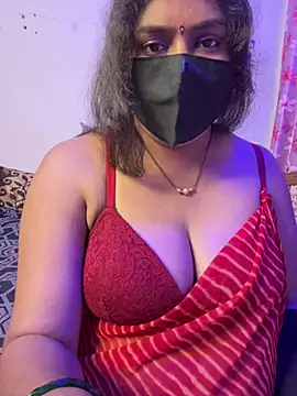 UR_Chocogirl webcam
