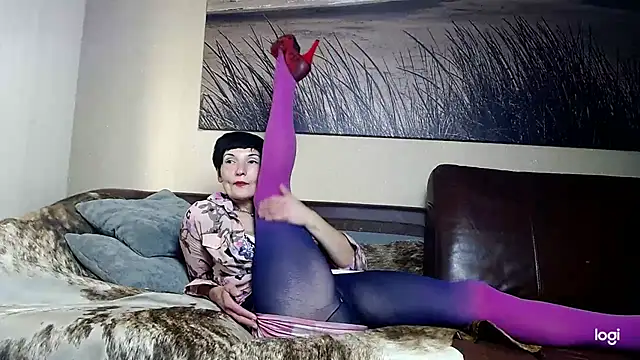ElizabethLong webcam