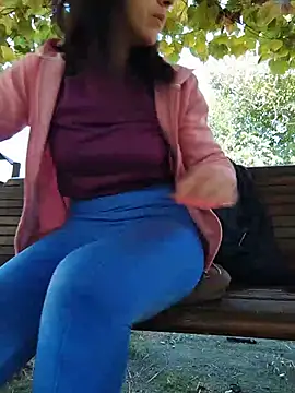 PublicBigLabiaMelly webcam