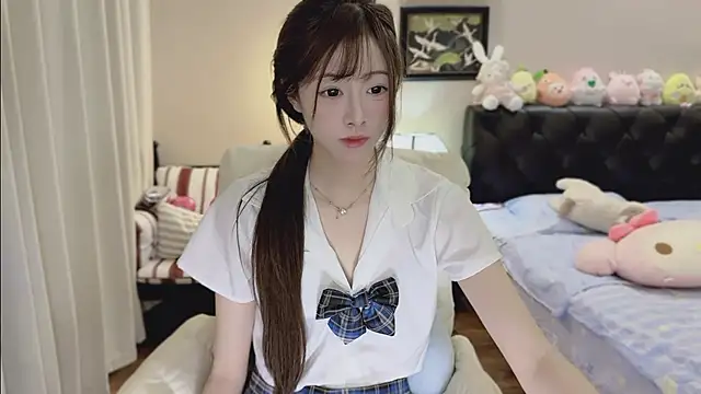 Evacute-top webcam