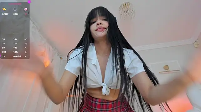 your_alina18 webcam