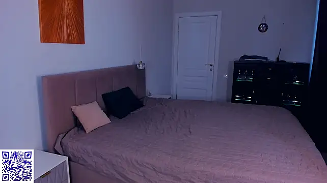 ZanaBreland webcam