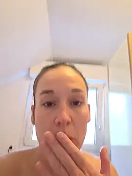 Aliciadelicieuse webcam
