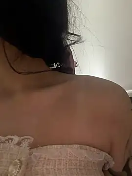 MiyaMimia webcam