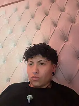 ian_mathias_ webcam