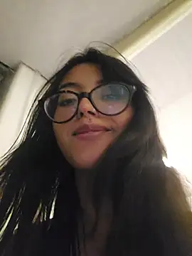 Yulia_Mercier_ webcam