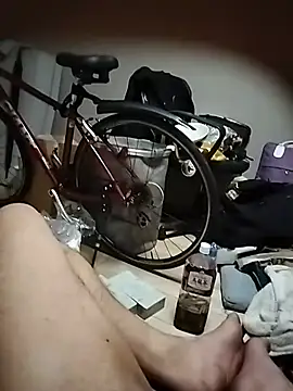 hiikuns61 live cam on StripChat