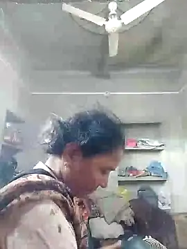 HotLoomaraj29 webcam