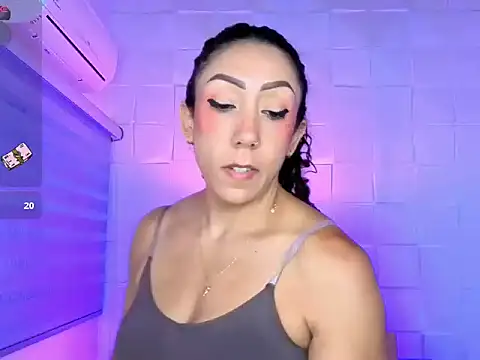 Paola_Leal webcam
