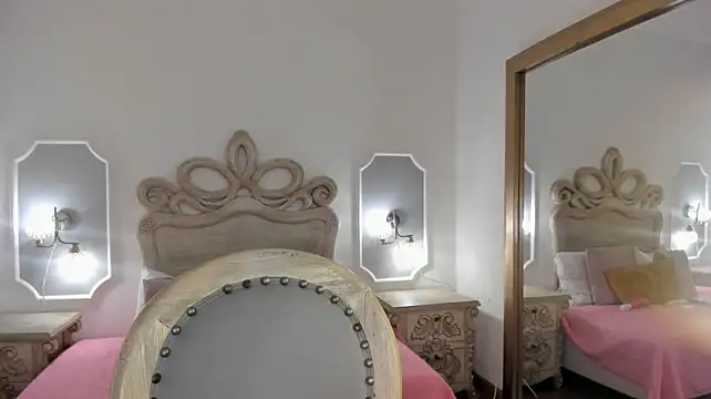 hade_miller webcam