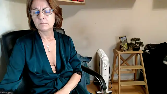 katemodel webcam