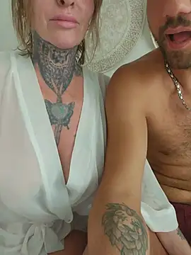 MommyBlairVIP live cam on StripChat