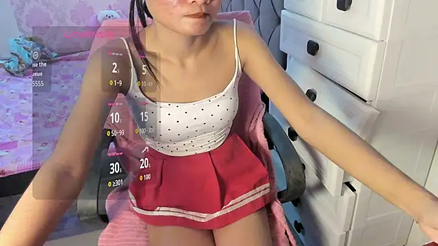 Mica_Jones live cam on StripChat