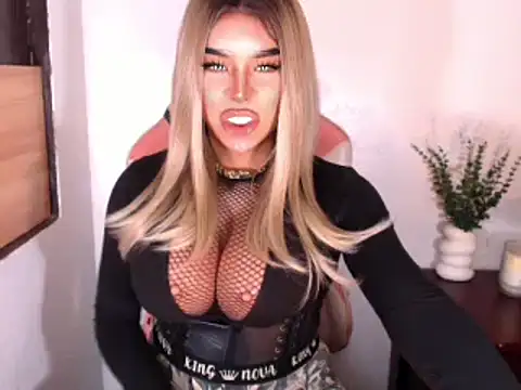 DominantxSheena