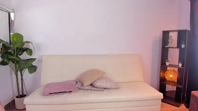 Petite_sex_