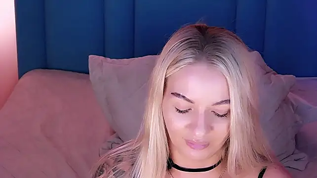 Allwayshotjjj live cam on StripChat