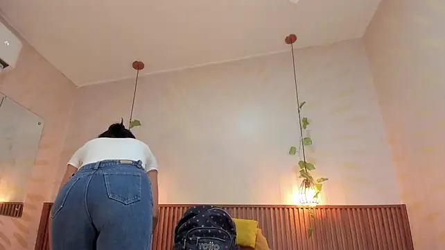daphne_courtis webcam