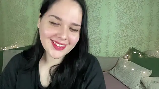 IvyLebelly live cam on StripChat
