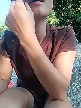 Linda-yiyi webcam
