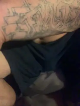 Ldnick69 live cam on StripChat