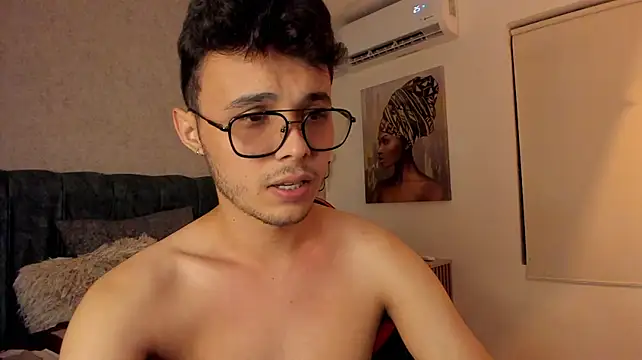 Alhan_Twink live sex cam