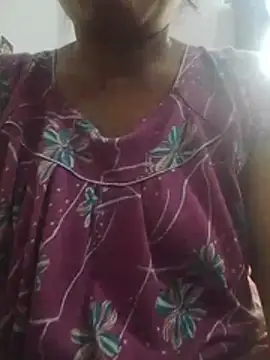 Varsha_96 live cam preview