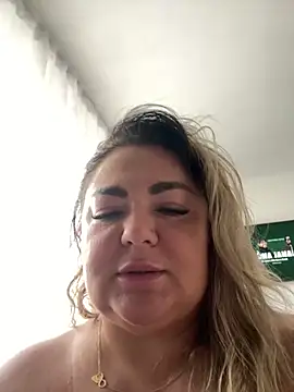 MikyVesela webcam
