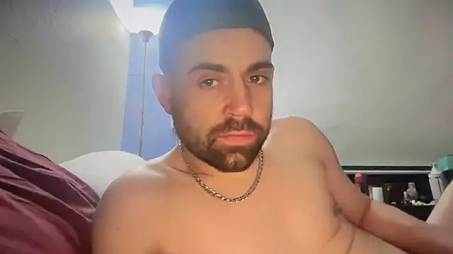 Fr4nk1eFFuxxx live cam on StripChat