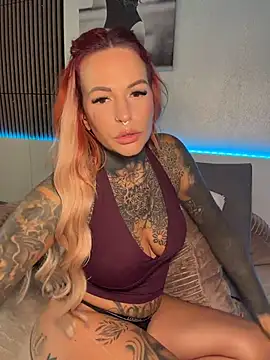 AileenInkOfficial live cam preview