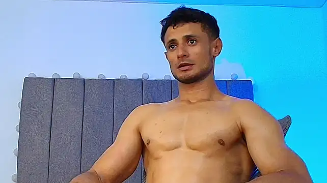 Adonys_Lewis_
