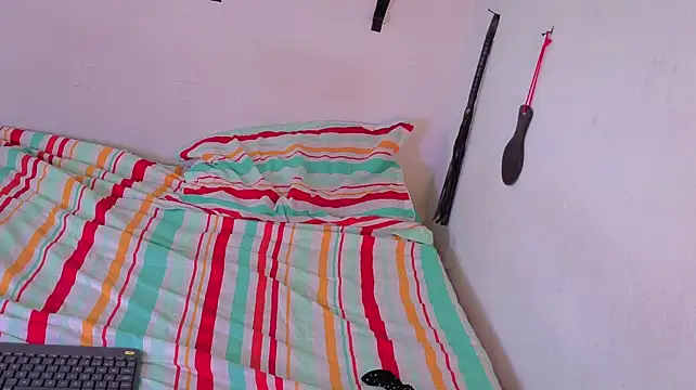 Celeste_Latina19