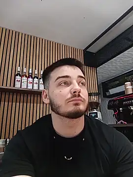 Zevs777s live cam preview