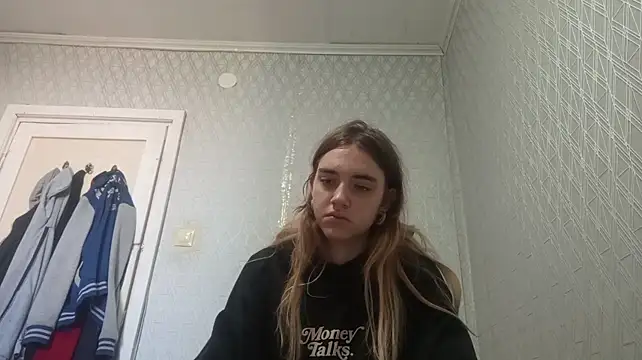 IraGerba live cam preview