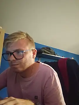 blondeboy92