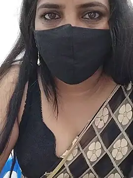 Tamil-HoneyQueen