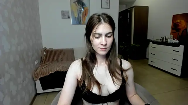 KaraWill live cam preview