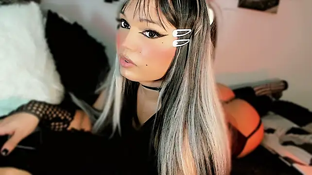 misstreslatin webcam