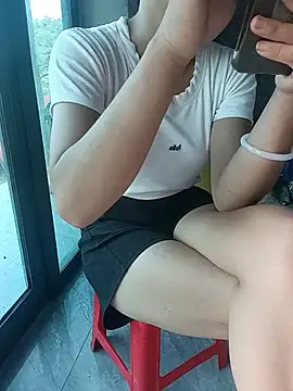 Thobaby112 live cam preview