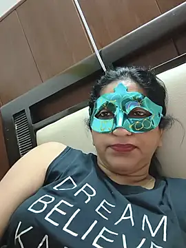 Arck_Royalgirl live cam on StripChat