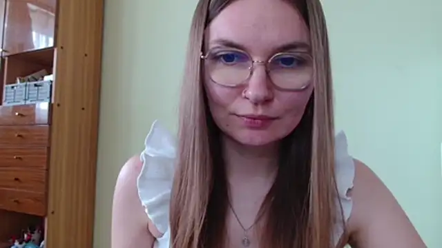 LooveELLYx 🎐 online sex cam