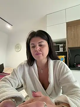 Lana_Brook webcam