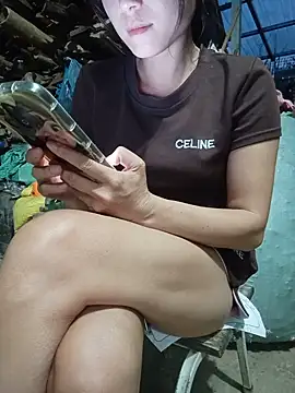 Linda-yiyi webcam